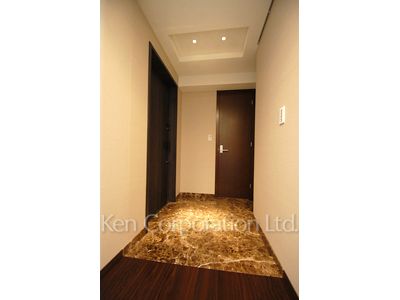 ラ・トゥール飯田橋の写真 玄関