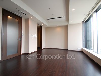 ラ・トゥール飯田橋の写真 リビングダイニング