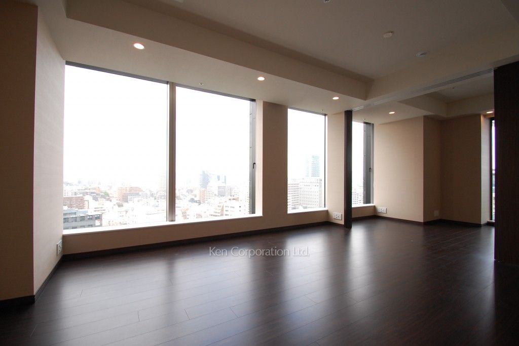 ラ・トゥール飯田橋の写真 リビングダイニング