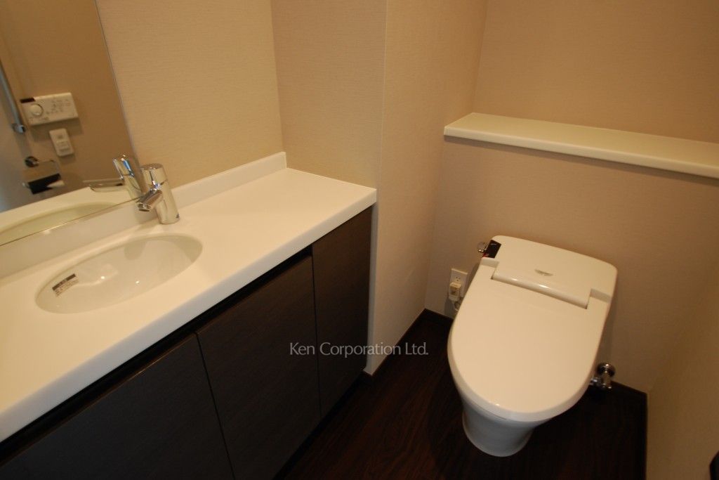 ラ・トゥール飯田橋の写真 トイレ