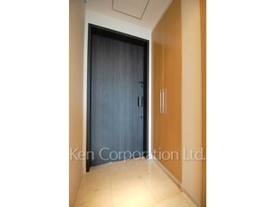 ラ・トゥール飯田橋の写真 玄関