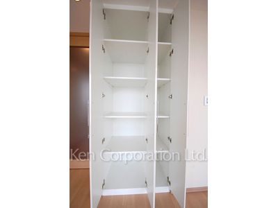 ラ・トゥール飯田橋の写真 クローゼット