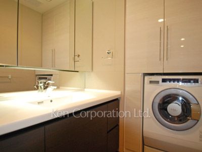 ラ・トゥール飯田橋の写真 パウダールーム ※20階の同じ間取タイプを撮影。仕様が異なることがあります。