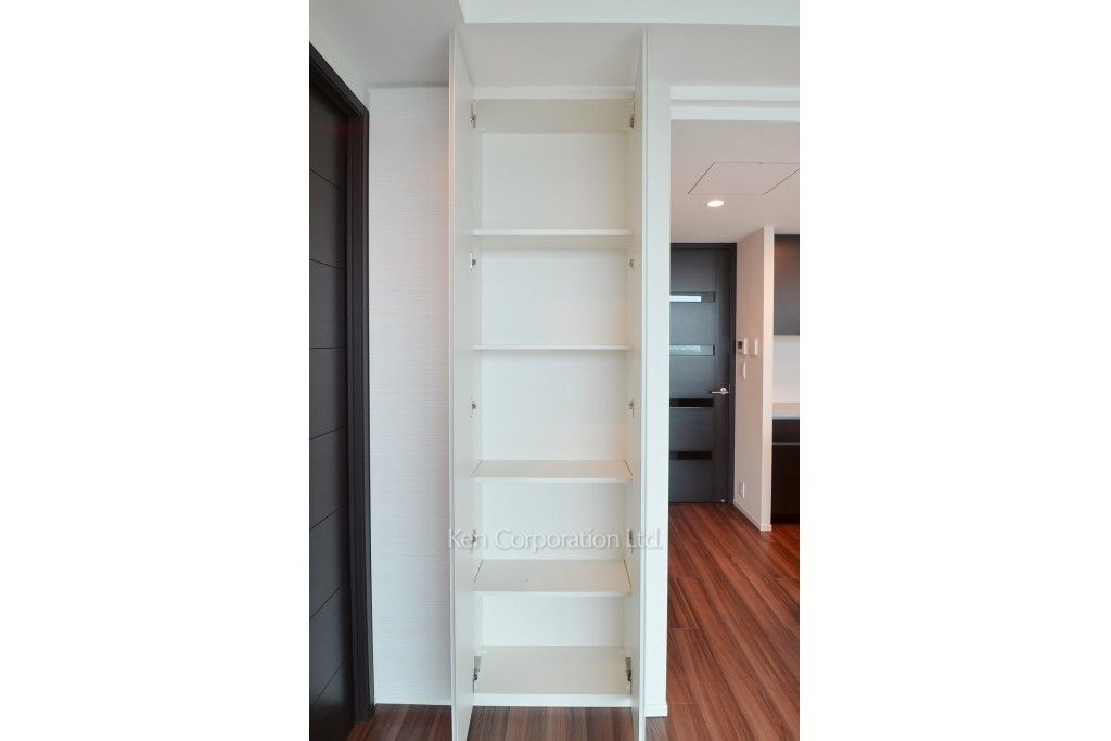 ラ・トゥール渋谷の写真 クローゼット ※19階の同じ間取タイプを撮影。仕様が異なることがあります。