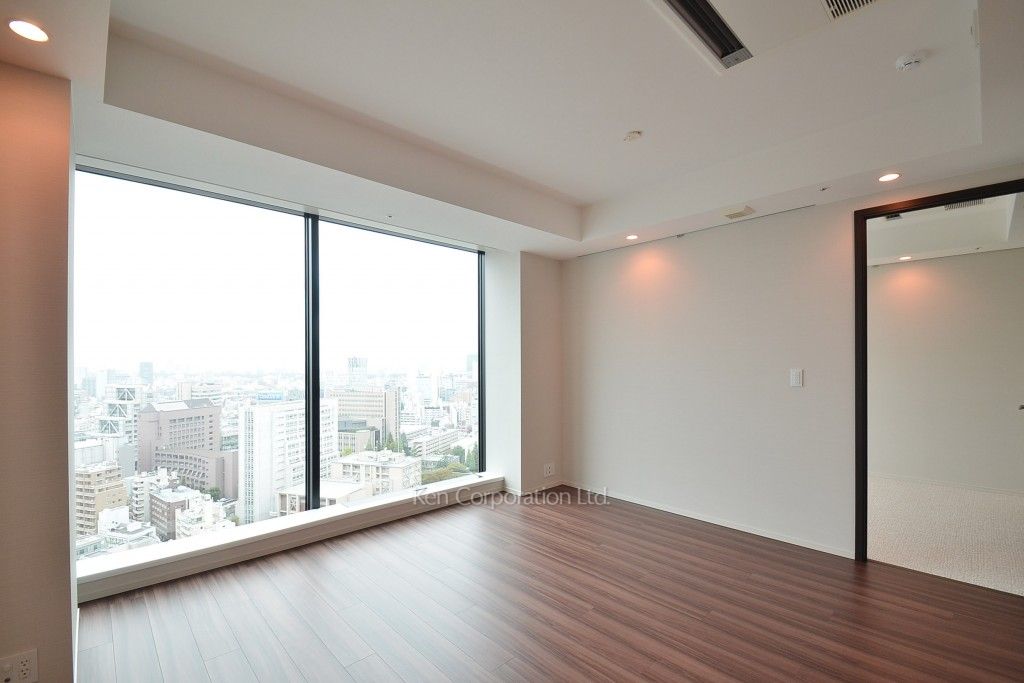 ラ・トゥール渋谷の写真 リビングダイニング ※19階の同じ間取タイプを撮影。仕様が異なることがあります。