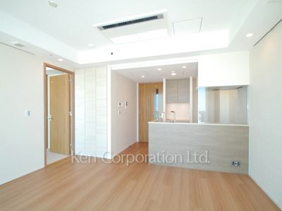 ラ・トゥール渋谷の写真 リビングダイニング