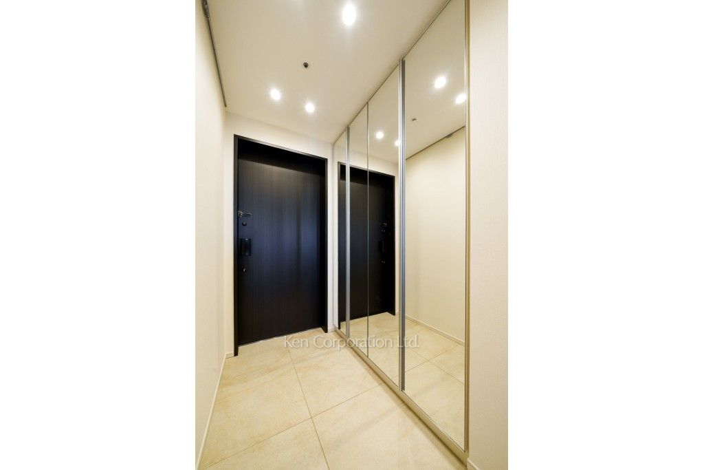 ラ・トゥール渋谷の写真 玄関