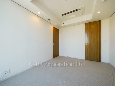 ラ・トゥール渋谷の写真 マスターベッドルーム ※18階の同じ間取タイプを撮影。仕様が異なることがあります。