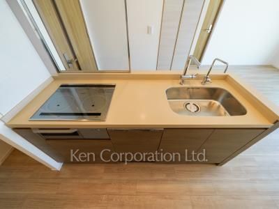 ラ・トゥール渋谷の写真 キッチン ※18階の同じ間取タイプを撮影。仕様が異なることがあります。