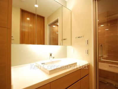 ラ・トゥール渋谷の写真 パウダールーム ※18階の同じ間取タイプを撮影。仕様が異なることがあります。