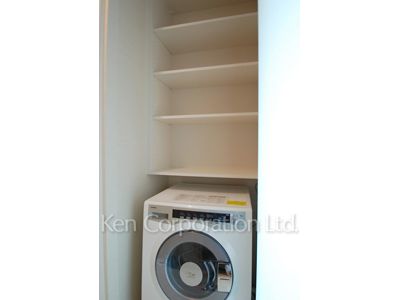 ラ・トゥール渋谷の写真 洗濯機置き場 ※18階の同じ間取タイプを撮影。仕様が異なることがあります。