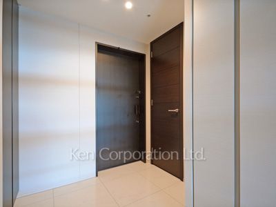 ラ・トゥール渋谷の写真 玄関 ※13階の同じ間取タイプを撮影。仕様が異なることがあります。