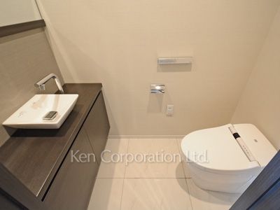 ラ・トゥール渋谷の写真 トイレ ※13階の同じ間取タイプを撮影。仕様が異なることがあります。