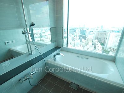 バスルーム ※19階の同じ間取タイプを撮影。仕様が異なることがあります。