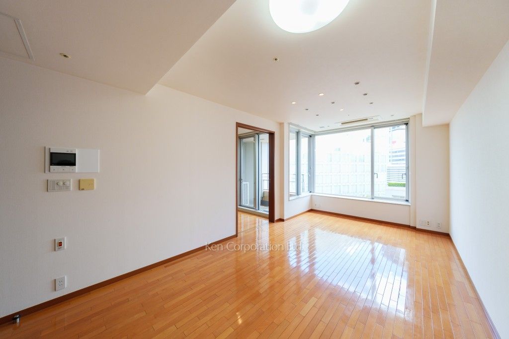 青山パークタワーの写真 居室（LDなど）