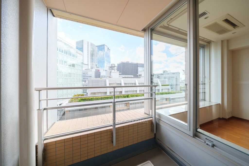 青山パークタワーの写真 バルコニー