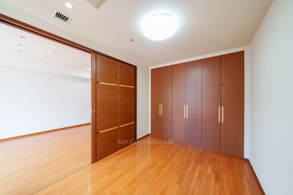 青山パークタワーの写真 マスターベッドルーム