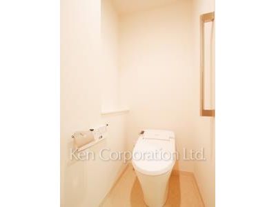 トイレ ※26階の同じ間取タイプを撮影。仕様が異なることがあります。