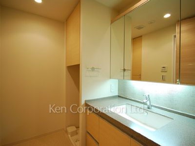 パウダールーム