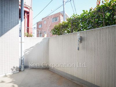 レジディア祐天寺の写真 バルコニー