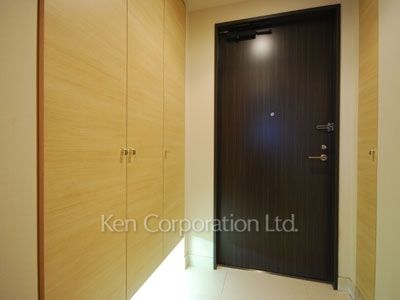 セントラルパークタワー ラ・トゥール新宿の写真 玄関 ※32階の同じ間取タイプを撮影。仕様が異なることがあります。