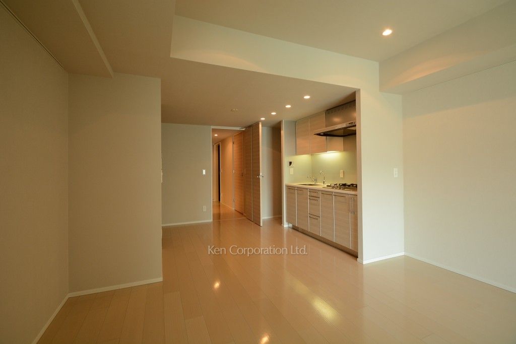 ブリリア代官山プレステージの写真 リビングダイニング