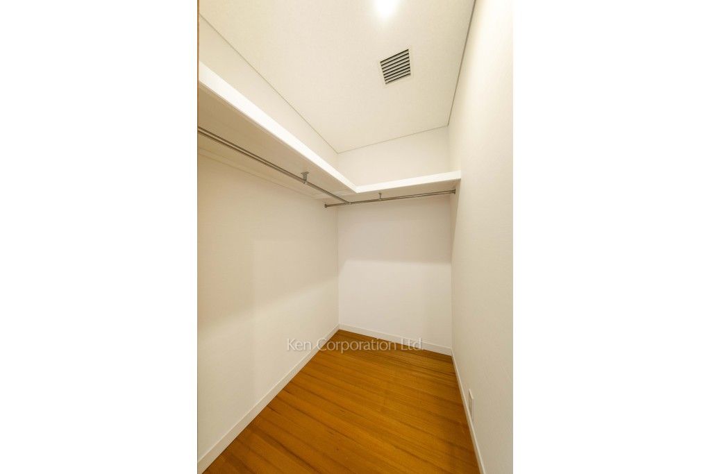 平河町森タワーレジデンスの写真 ウォークインクローゼット