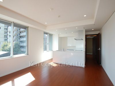 富ヶ谷スプリングスの写真 リビングダイニング ※3階の同じ間取タイプを撮影。仕様が異なることがあります。