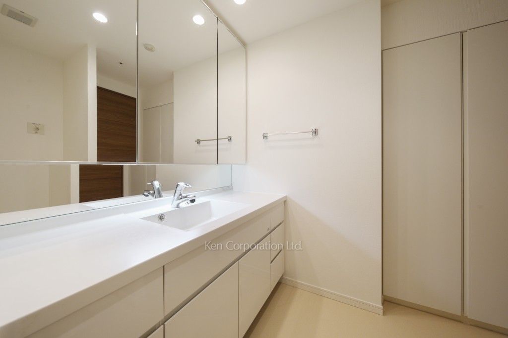 Brillia ist Tower 勝どきの写真 パウダールーム ※28階の同じ間取タイプを撮影。仕様が異なることがあります。