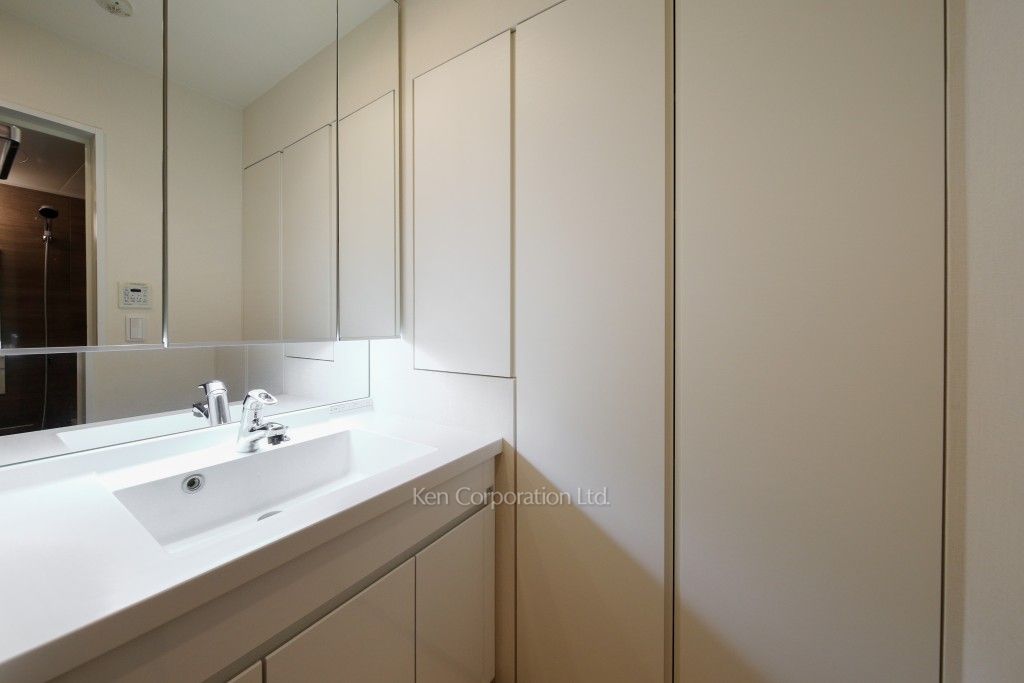 Brillia ist Tower 勝どきの写真 パウダールーム ※26階の同じ間取タイプを撮影。仕様が異なることがあります。