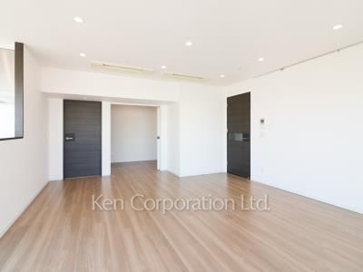 Brillia ist Tower 勝どきの写真 居室（LDなど） ※43階の同じ間取タイプを撮影。仕様が異なることがあります。