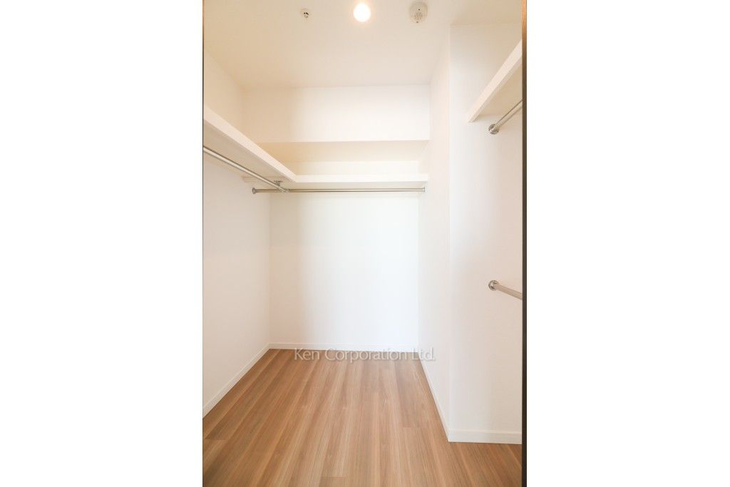 Brillia ist Tower 勝どきの写真 ウォークインクローゼット ※43階の同じ間取タイプを撮影。仕様が異なることがあります。