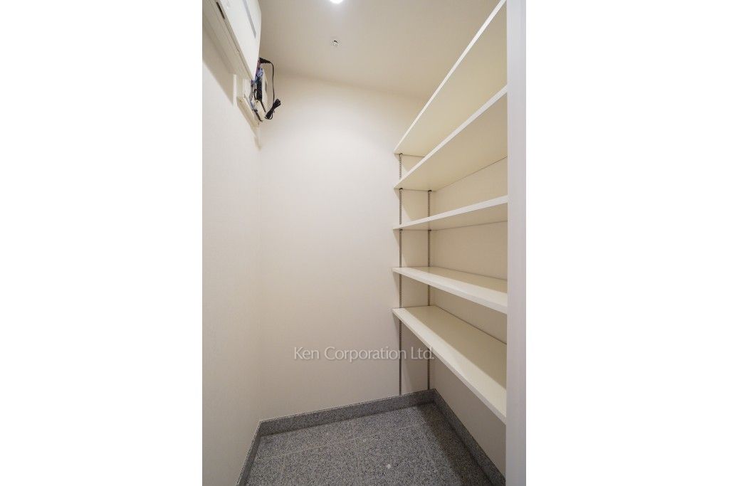 Brillia ist Tower 勝どきの写真 ストレージ