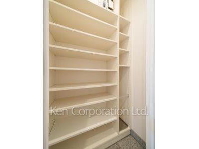 Brillia ist Tower 勝どきの写真 シューズインクローゼット