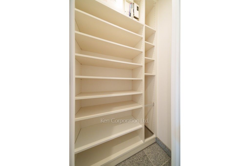 Brillia ist Tower 勝どきの写真 シューズインクローゼット