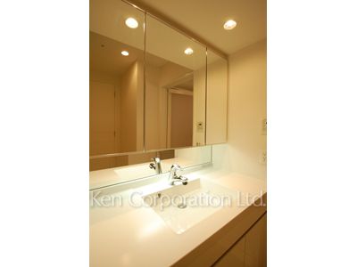 Brillia ist Tower 勝どきの写真 パウダールーム ※36階の同じ間取タイプを撮影。仕様が異なることがあります。