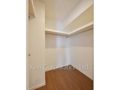 Brillia ist Tower 勝どきの写真 ウォークインクローゼット ※34階の同じ間取タイプを撮影。仕様が異なることがあります。