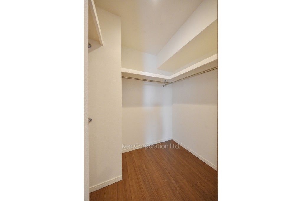 Brillia ist Tower 勝どきの写真 ウォークインクローゼット ※34階の同じ間取タイプを撮影。仕様が異なることがあります。