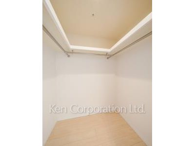 Brillia ist Tower 勝どきの写真 ウォークインクローゼット ※36階の同じ間取タイプを撮影。仕様が異なることがあります。