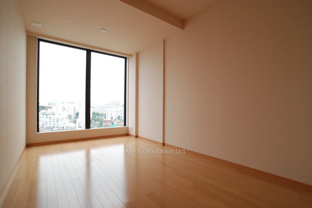 MFPR目黒タワーの写真 ベッドルーム ※13階の同じ間取タイプを撮影。仕様が異なることがあります。