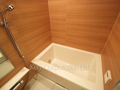 バスルーム ※16階の同じ間取タイプを撮影。仕様が異なることがあります。