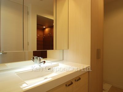 スカイハウス浜離宮の写真 パウダールーム ※16階の同じ間取タイプを撮影。仕様が異なることがあります。