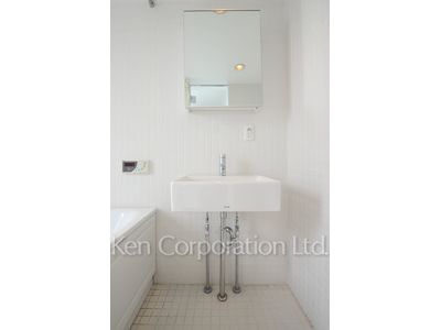 イプセ学芸大学の写真 パウダールーム