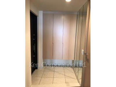 プラウドタワー千代田富士見の写真 玄関