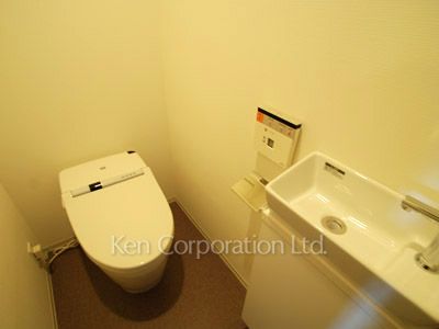 代官山BLESSの写真 トイレ ※4階の同じ間取タイプを撮影。仕様が異なることがあります。