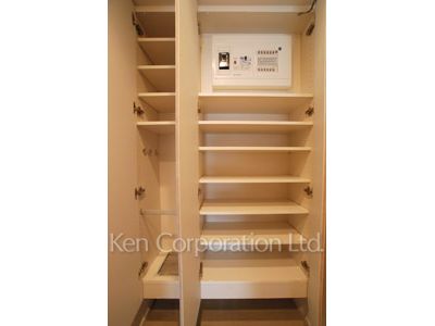 パークハビオ人形町の写真 シューズクローゼット