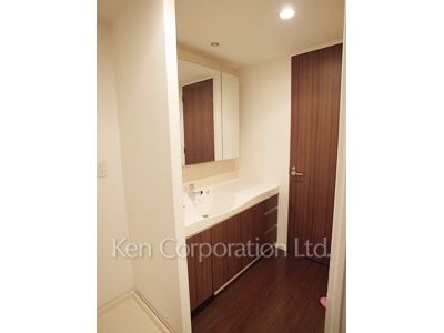 パウダールーム