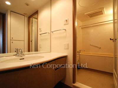 パウダールーム