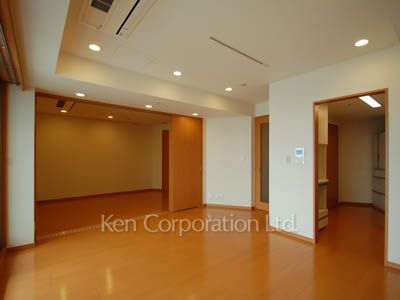 MOMENTO SHIODOMEの写真 リビングダイニング ※19階の同じ間取タイプを撮影。仕様が異なることがあります。