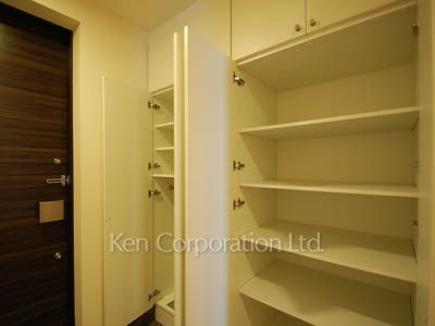 MOMENTO SHIODOMEの写真 クローゼット ※19階の同じ間取タイプを撮影。仕様が異なることがあります。